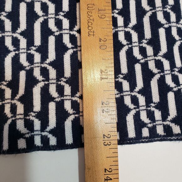 Liz Claiborne Women's Soft and Warm Turtle Neck Sweater, Navy and White, Large - Picture 5 of 8